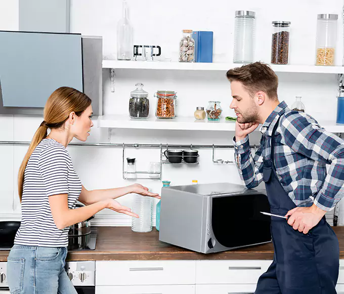 Why Biddeford Homeowners Trust Biddeford Appliance Pro for Every Microwave Fix?